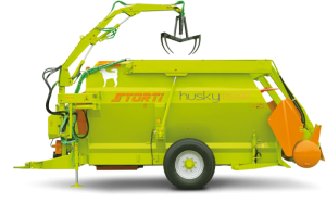 кормораздатчик прицепной