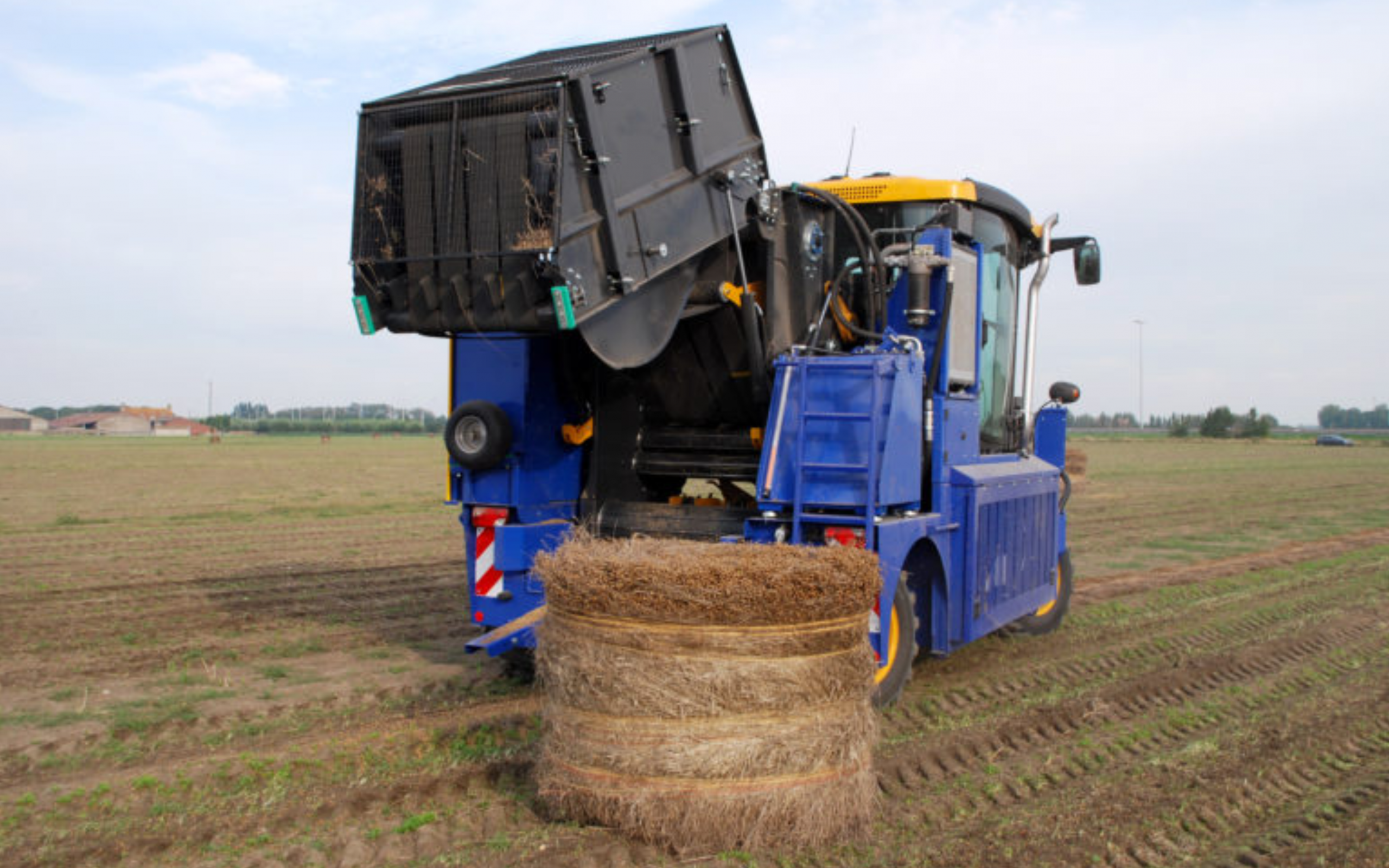 Пресс-подборщик льна